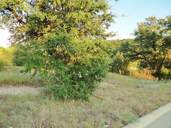 3rd image of 3500 Shoreline Dr