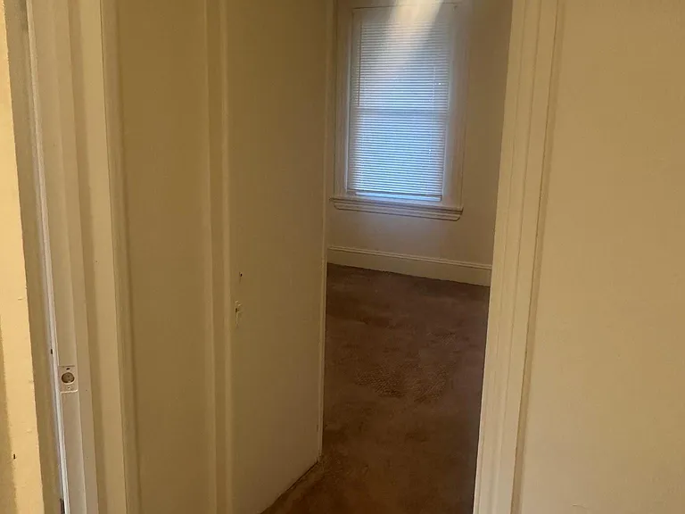 130 Linden St #1 — Photo 10