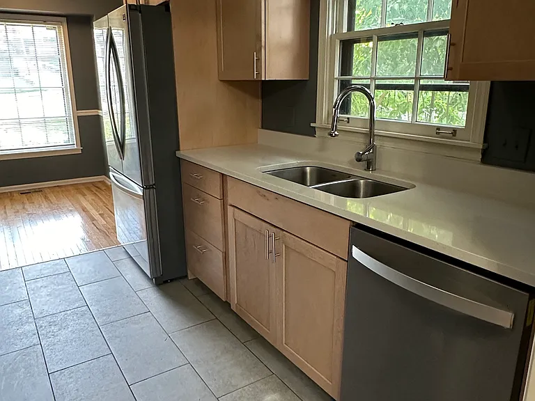 1706 Ashwood Ave #B — Photo 1
