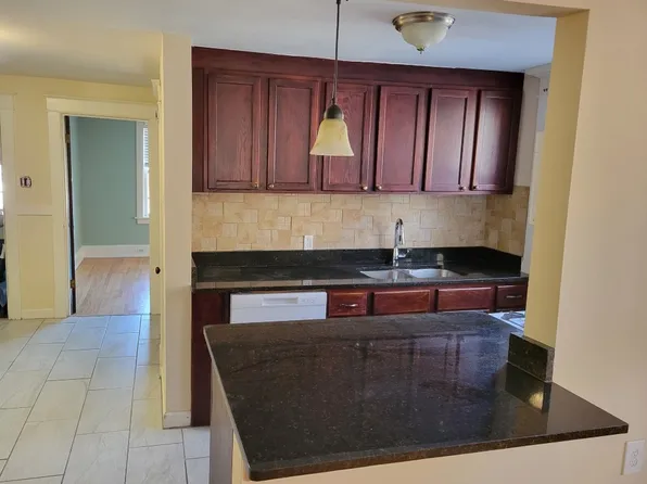 6015 Magnolia Ave APT 2E, Saint Louis, MO 63139