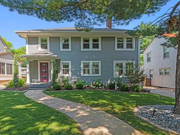 6433 Morningside Dr, Kansas City, MO 64113