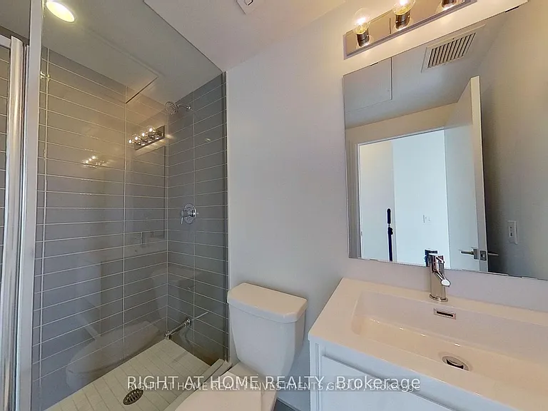 159 Wellesley St E #1408 — Photo 10