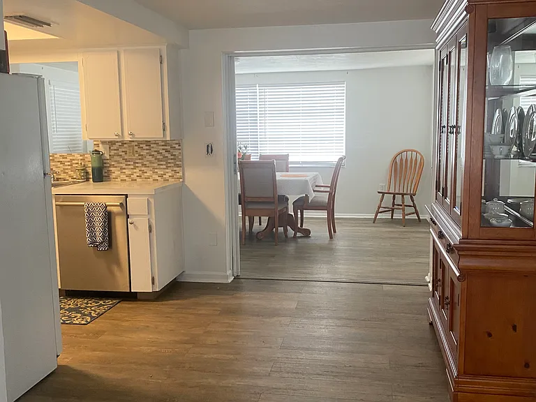 3640 Cockatoo Dr — Photo 5