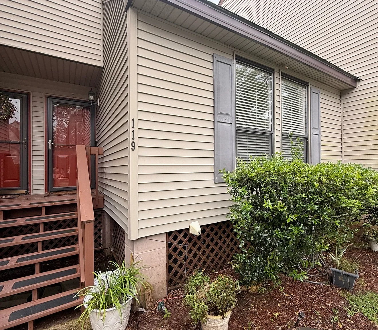 2 bed, 1144 sqft, $1,800 — Photo 1