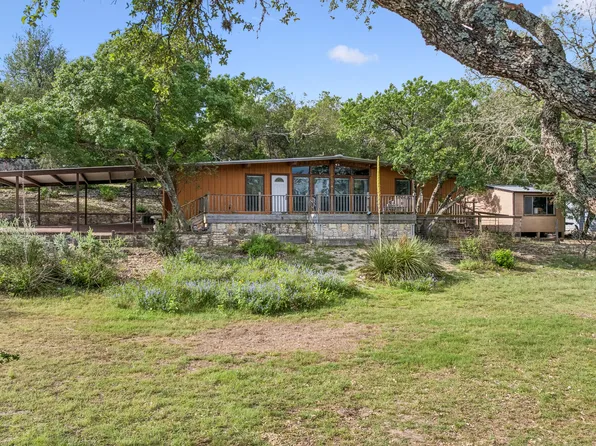 1035 Sweetwater, Canyon Lake, TX 78133