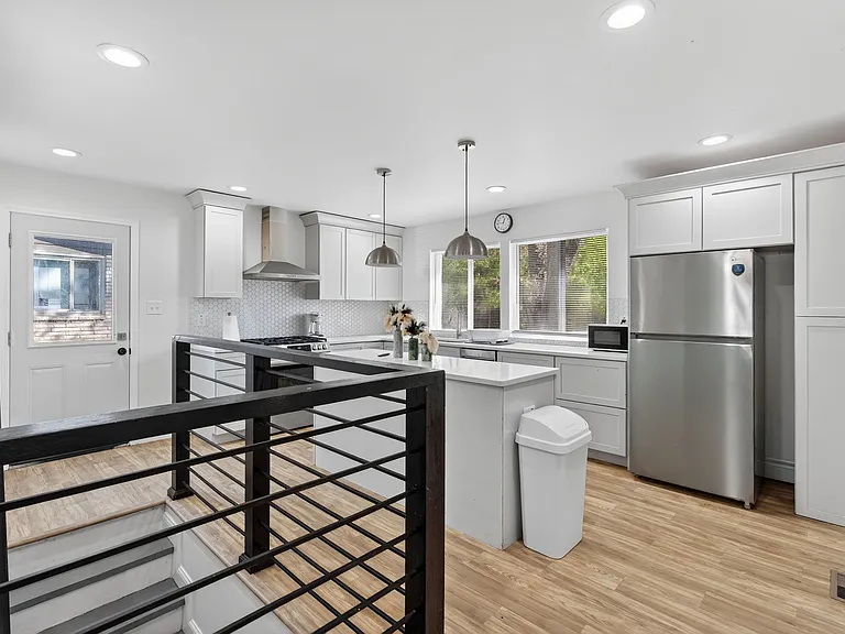 2358 Vorhof Dr — Photo 11