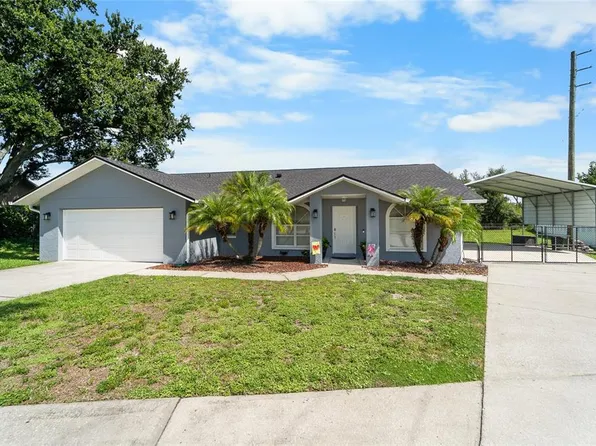 24251 Landing Dr, Lutz, FL 33559