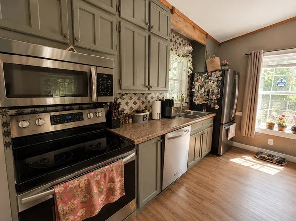 206 Gunter Ridge Rd, Pulaski, TN 38478