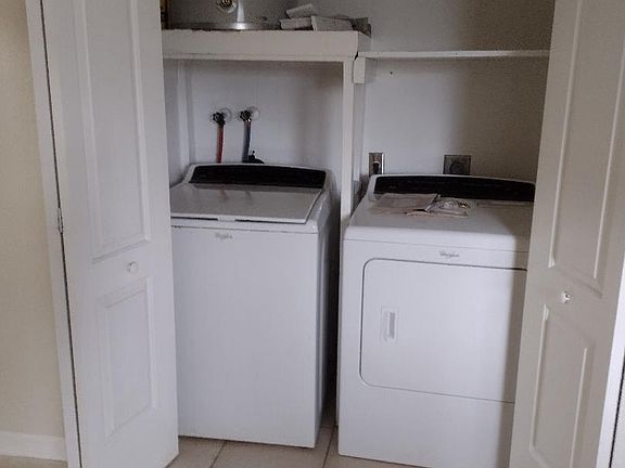 3rd image of 6189 SW 48th Ct Floor 6189