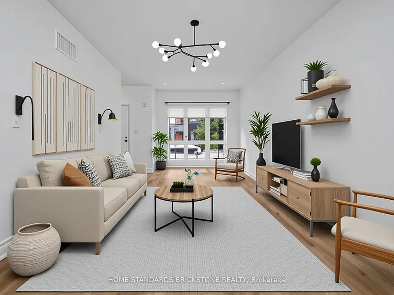 22 Chesley St — Photo 12