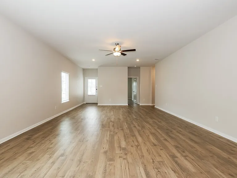 15667 Plum Brook Dr — Photo 6