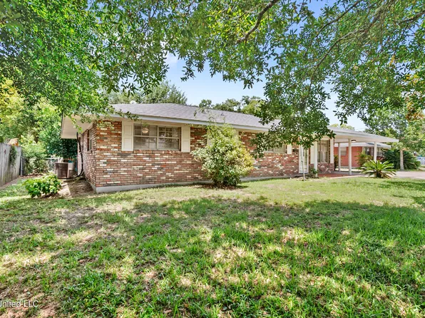 808 Magnolia St, Long Beach, MS 39560