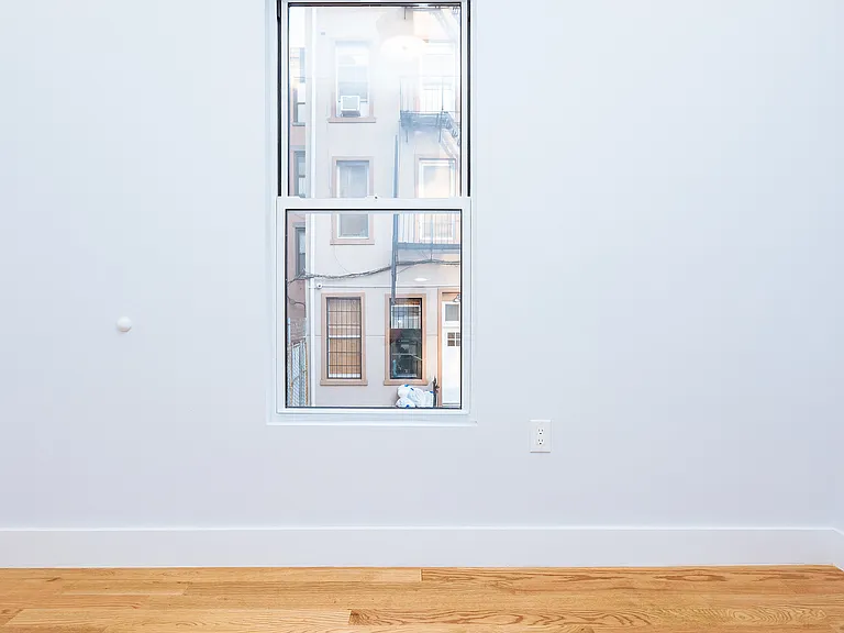 128 India St #1A — Photo 11