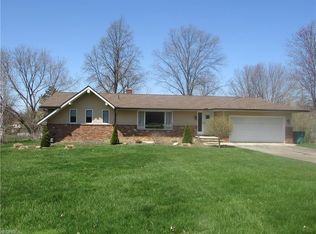9135 Johnnycake Ridge Rd, Mentor, OH 44060