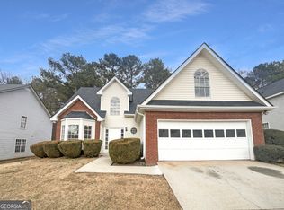 6262 Phillips Lake Ct, Lithonia, GA 30058