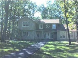 31 Seven Springs Rd, Highland Mills, NY 10950
