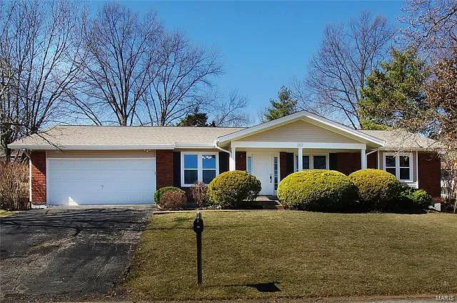 207 Spooners Mill Dr photo 1