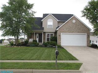 8 Garden St, Centerburg, OH 43011