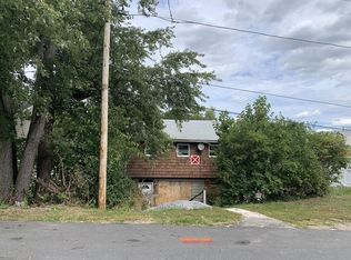 4 Packard St, Lawrence, MA 01843