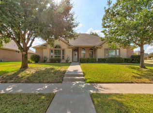 802 Concord St, Cleburne, TX 76033