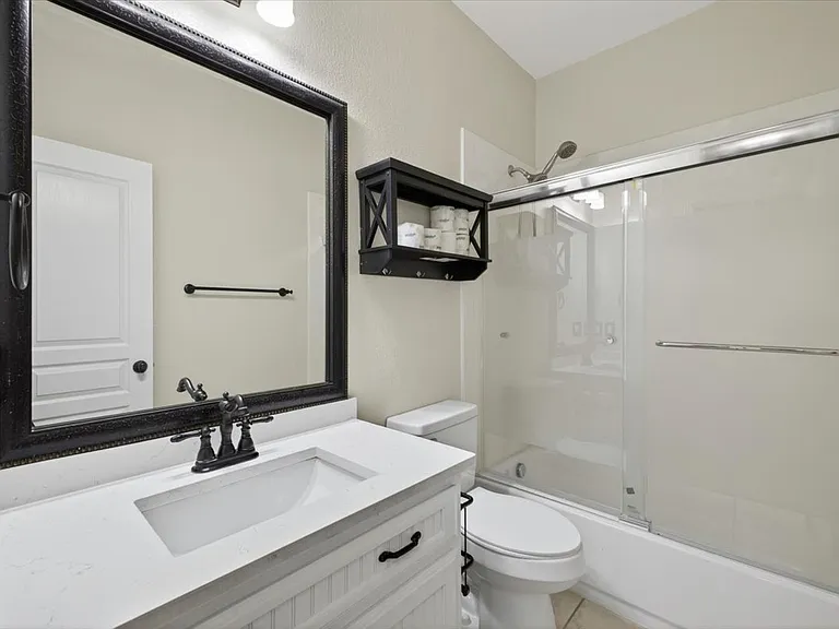 14668 Blakehill Dr — Photo 2