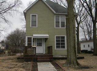 323 S Mill St, Pontiac, IL 61764