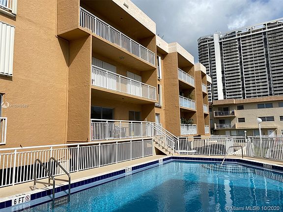 2nd image of 17051 NE 35th Ave APT 205