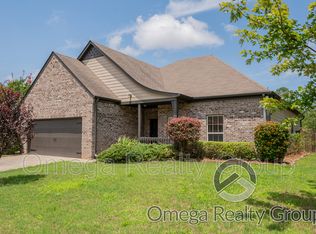 1189 Alden Glen Dr, Moody, AL 35004