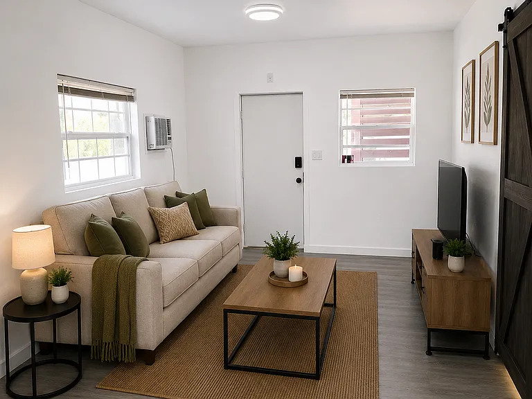Azalea Dr — Photo 3