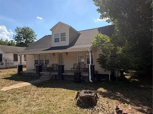 346 Oak Tree St, Yanceyville, NC 27379