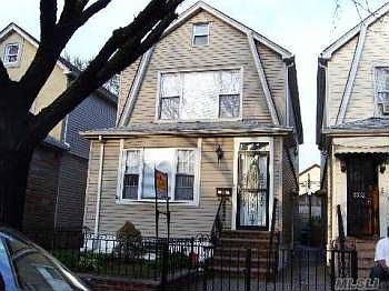 1st image of 2637 92nd St