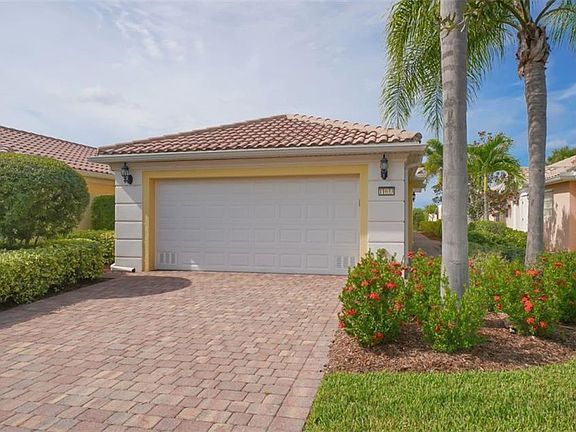 3rd image of 11633 Garessio Ln