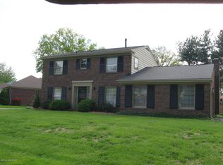 9004 Cardiff Rd, Louisville, KY 40242