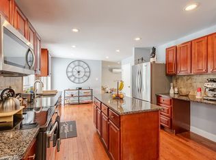 6082 Boardwalk Dr, Tobyhanna, PA 18466