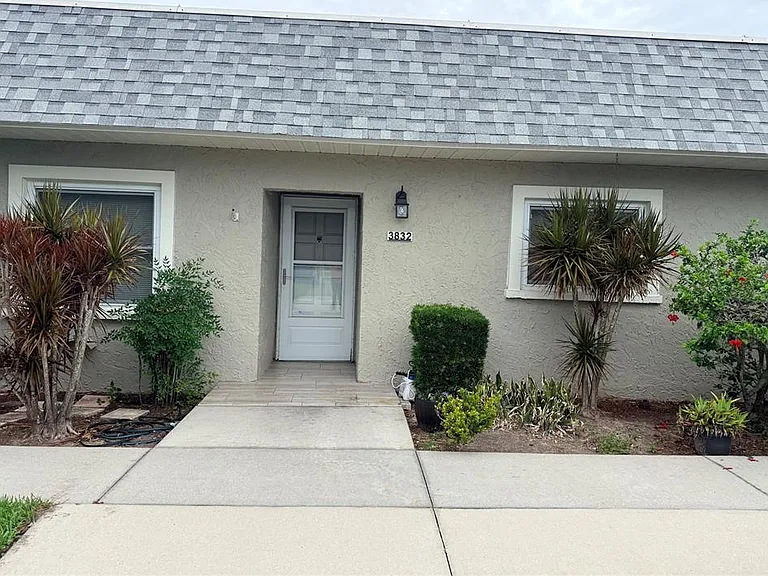3832 Teeside Dr #4 — Photo 1