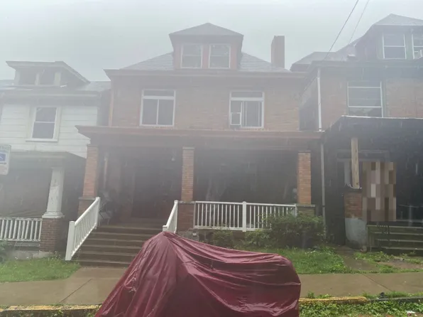 313 E McIntyre Ave, Pittsburgh, PA 15214