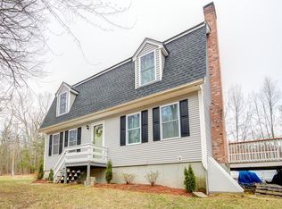 15 Old Douglas Rd, Webster, MA 01570