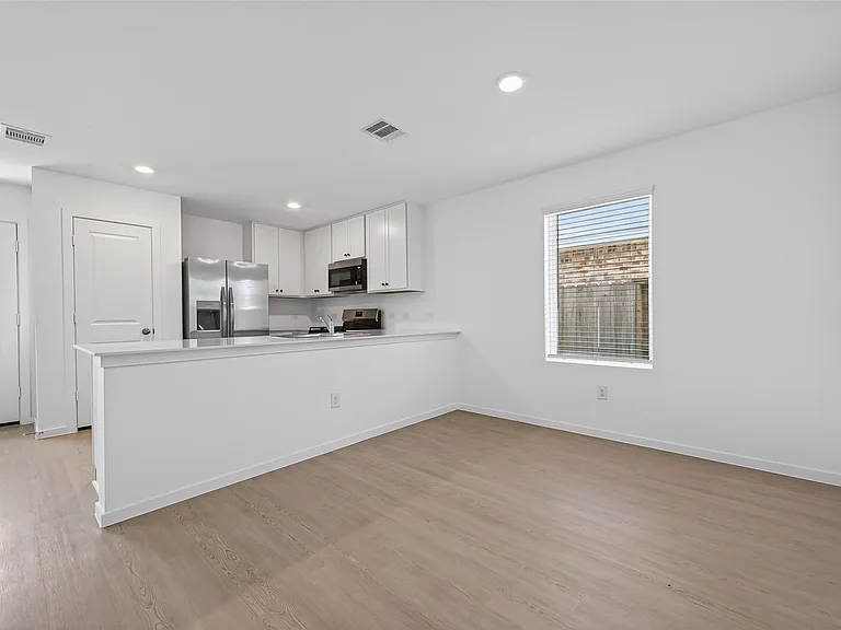 26815 Rosy Shimmer Ln — Photo 8