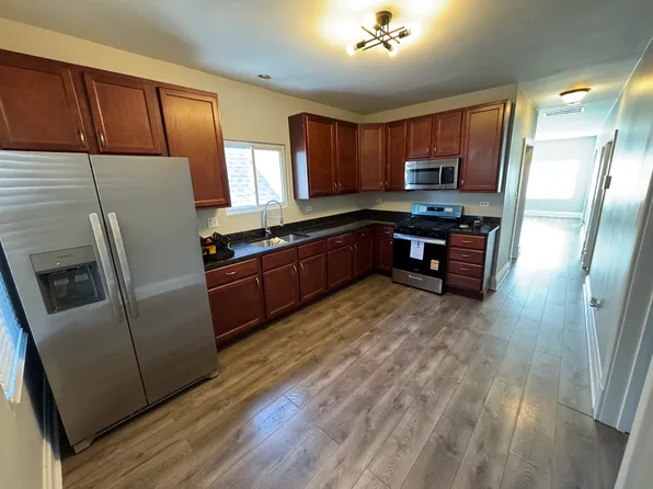 5410 W Wrightwood Ave, Chicago, IL 60639