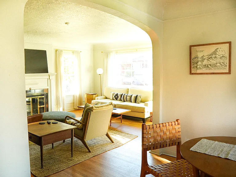 4603 NE Irving St — Photo 24