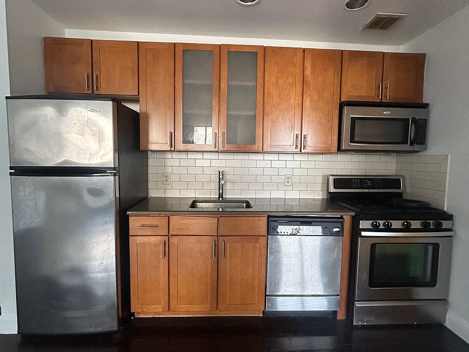 1st image of 327 E 101st St APT 8B