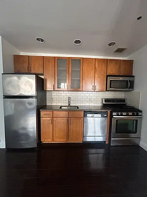 Rented by Corcoran | media 3