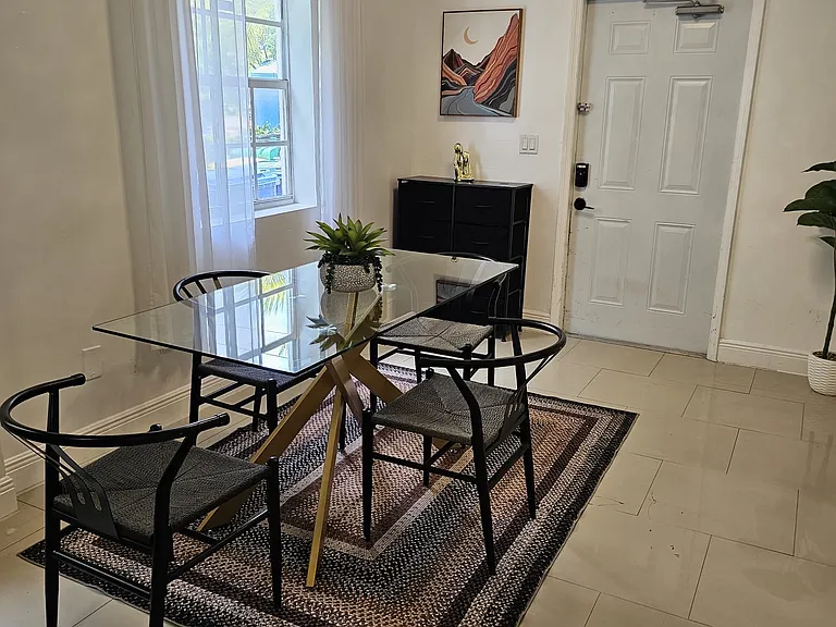6966 Byron Ave #101 — Photo 19