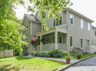 40 Sachem Rd, Greenwich, CT 06830