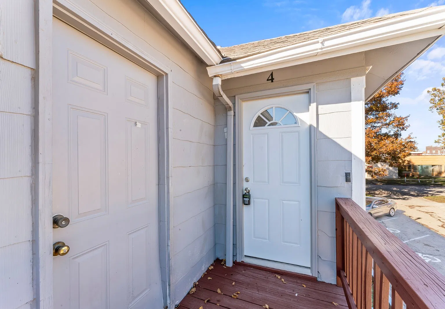 1 bed, 1.0 bath, 700 sqft, $800 — Photo 1