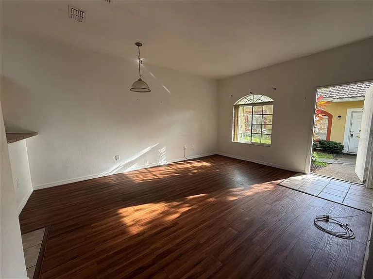 353 Port Pleasant Dr #353 — Photo 7