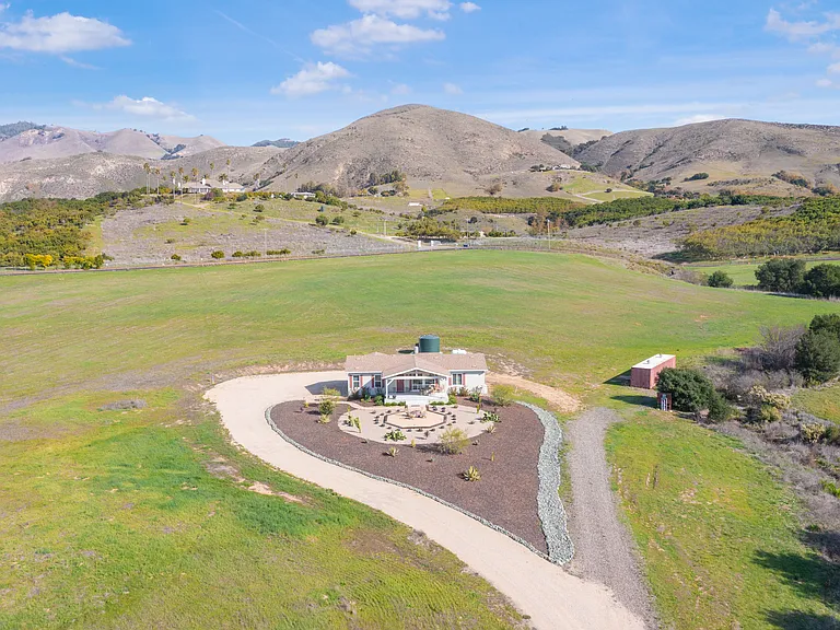 4835 Righetti Rd — Photo 25