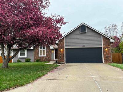 1630 N Pine Grove St, Wichita, KS, 67212