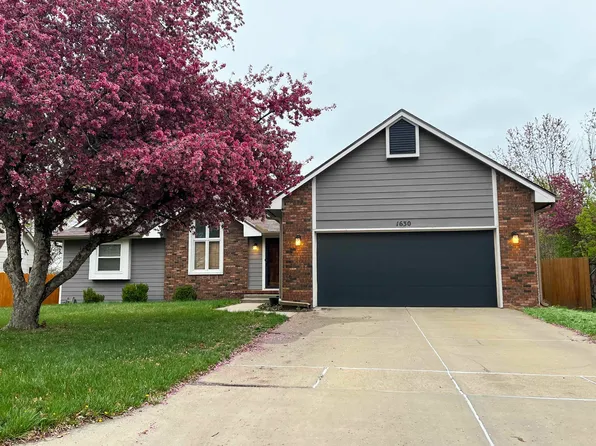 1630 N Pine Grove St, Wichita, KS 67212