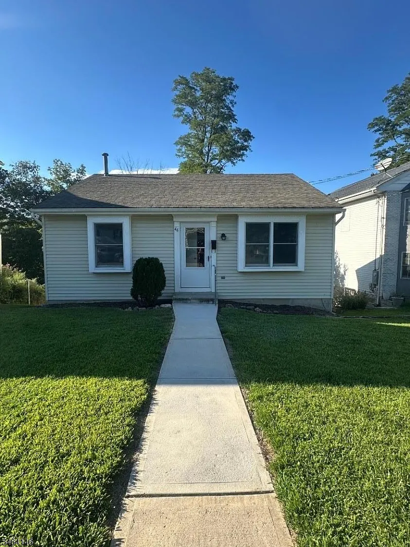 2 bed, 1.0 bath, $2,550 — Photo 1